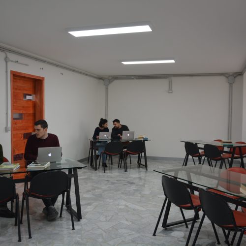 aula studio people 2-min